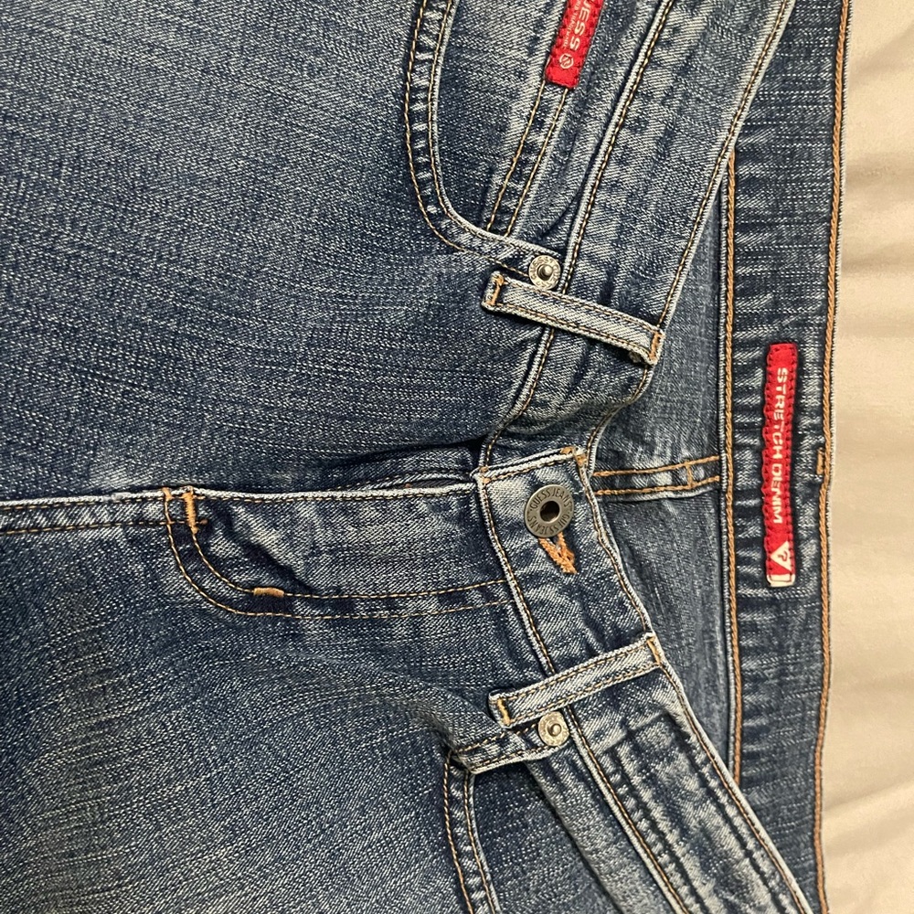 Guess Jean size 28
